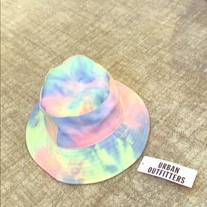 Tie dye bucket hat